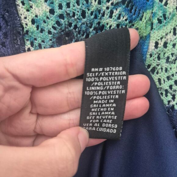 Madison Leigh Navy Floral Lace Fit and Flare Dress Cap Sleeves Size 8 - Picture 4 of 5